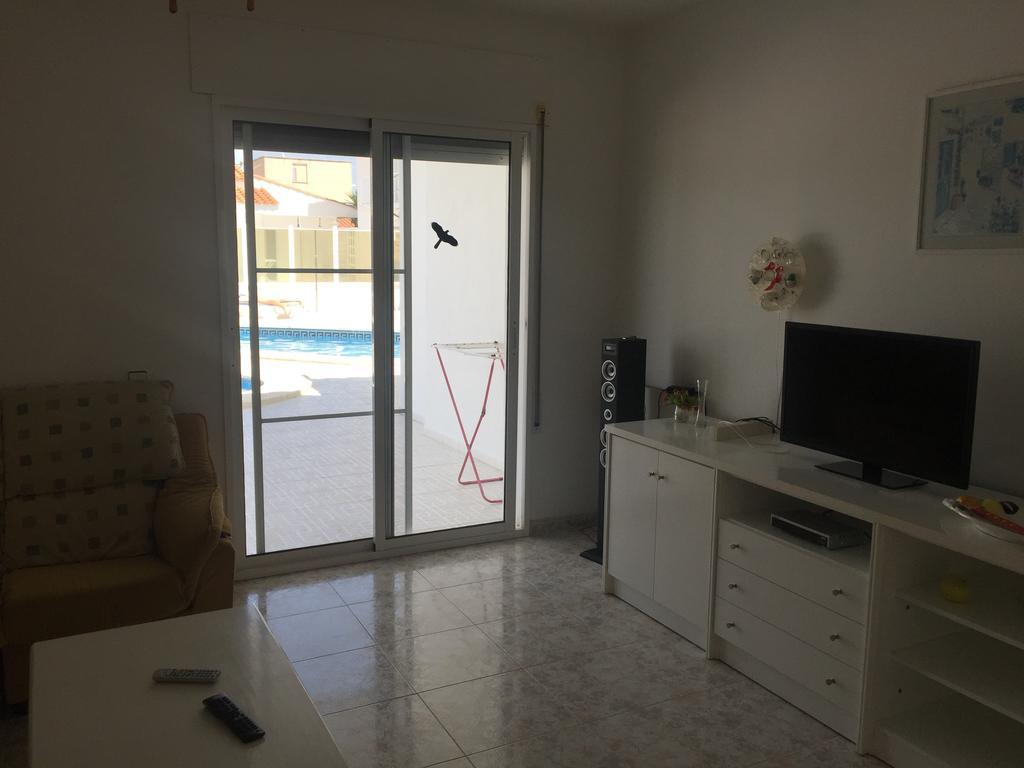 Apartment Los Eucaliptus L'Eucaliptus ภายนอก รูปภาพ